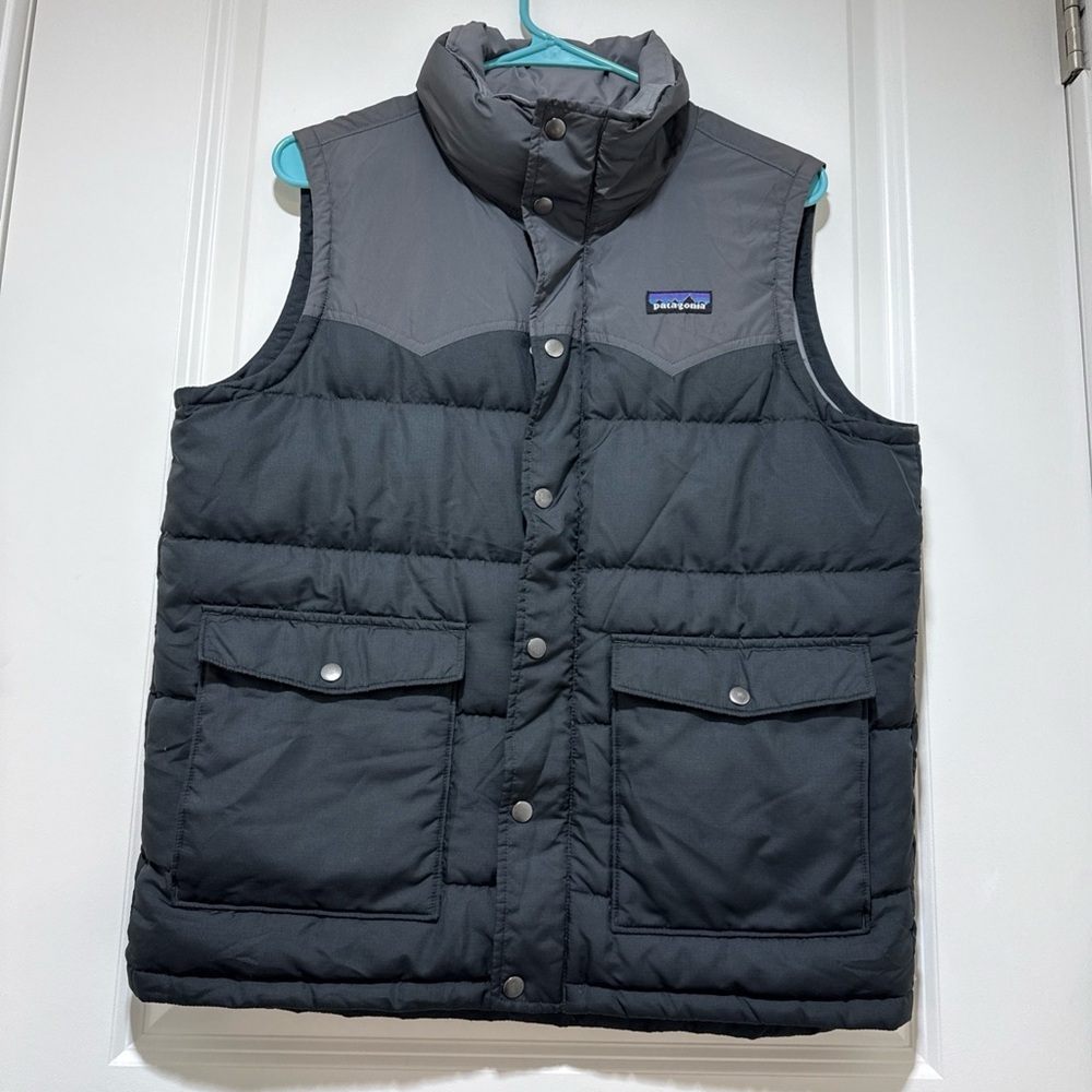 Patagonia Slingshot Down Puffer Vest Mens Size S Gray Black Western Yoke Classic
